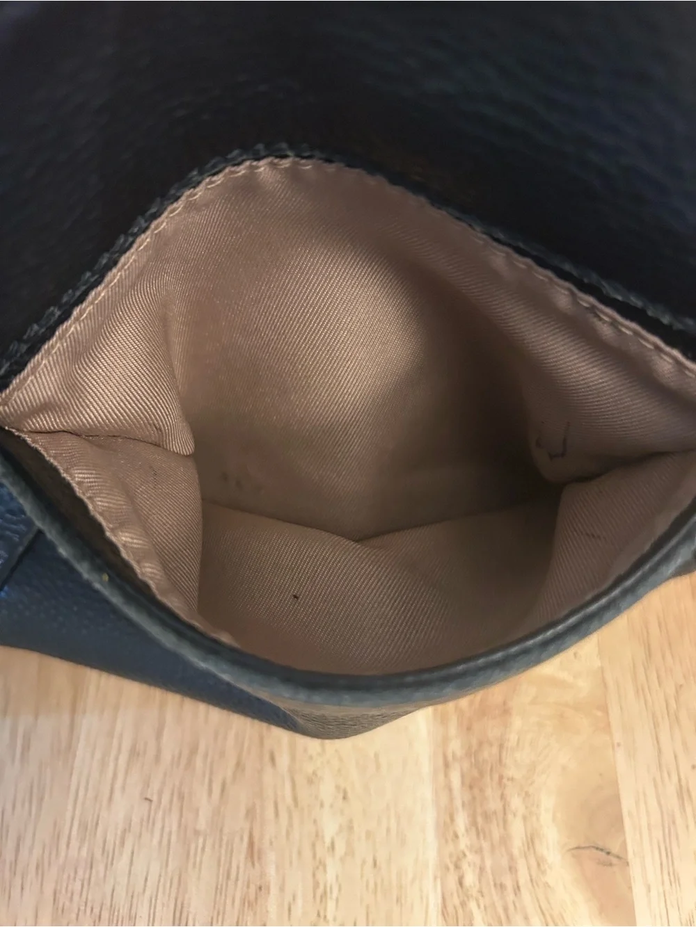 The Sak Collective Keira Leather Hobo Bag.